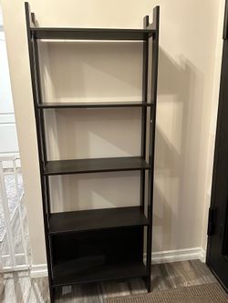 Beautiful Display Shelf - Great Condition - Dark Expresso Color