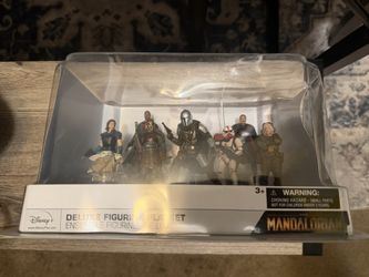 Disney Star Wars The Mandalorian Deluxe Figurine Playset New