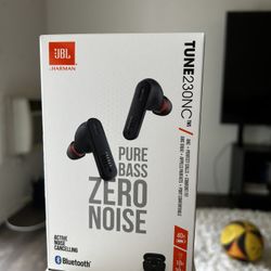 BRAND NEW// JBL Tune 230NC tws wireless earbuds 