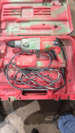 Milwaukee hammer drill