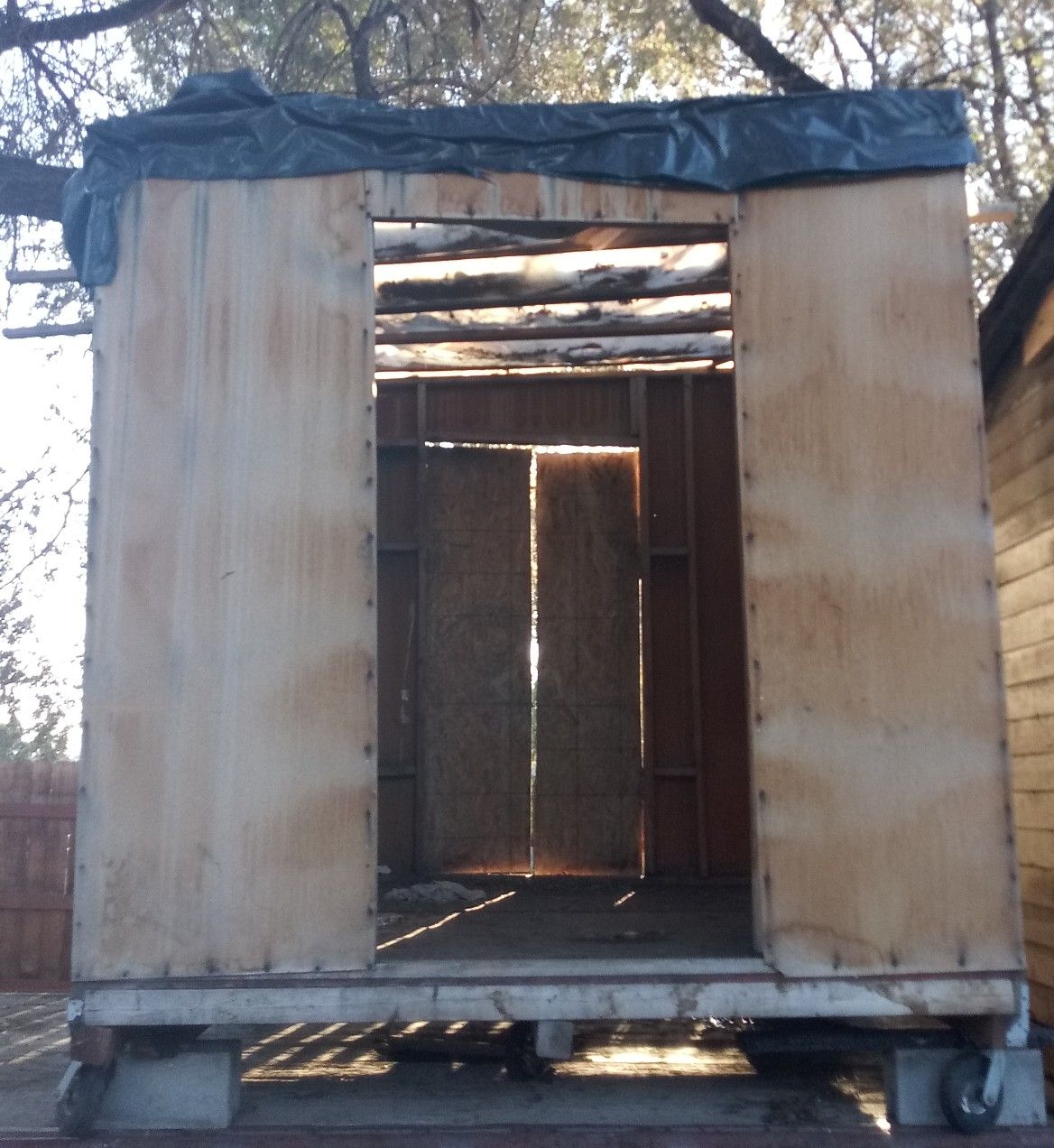 Out building on wheels