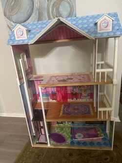 Doll house