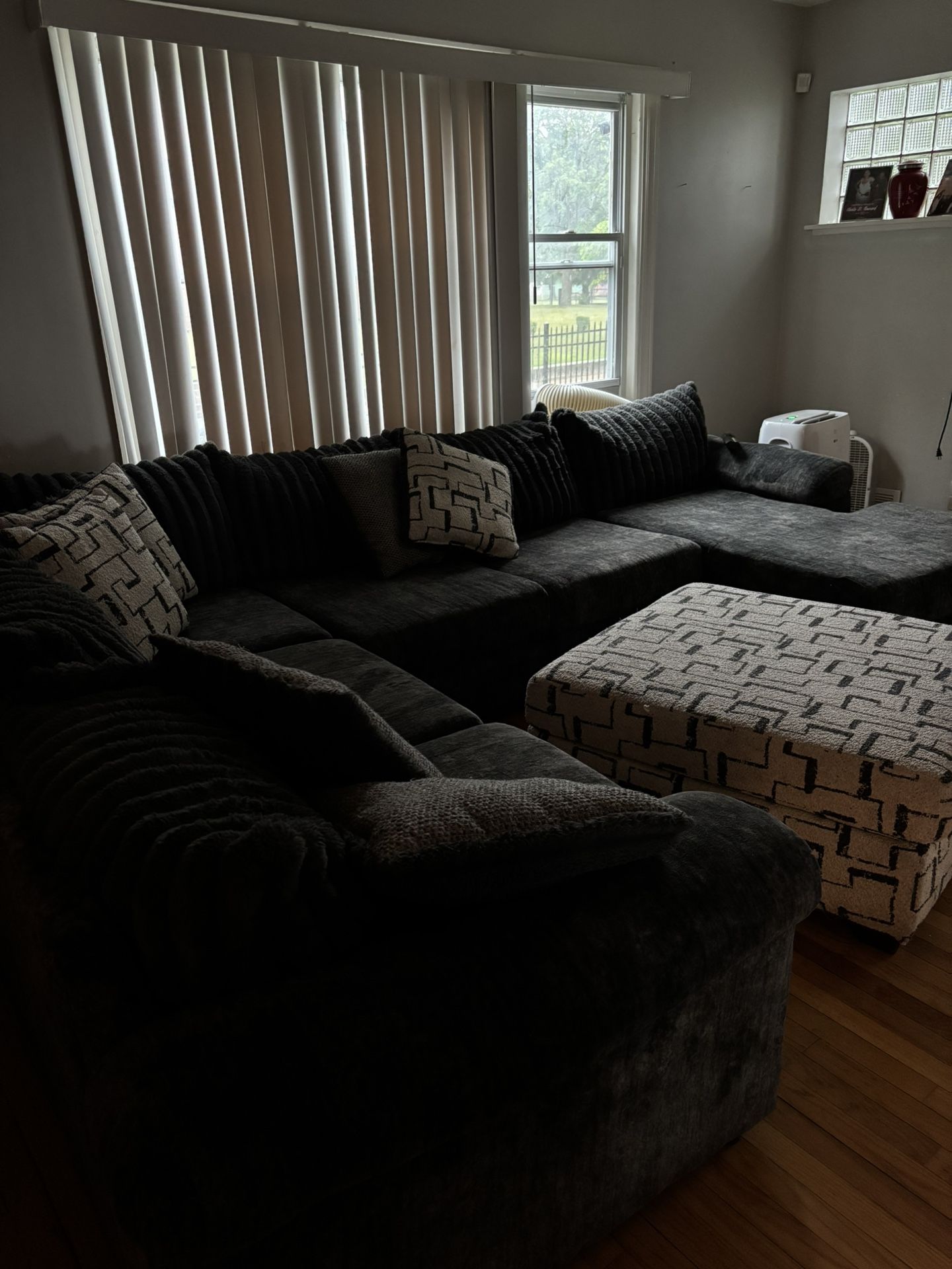 Ashley 4Piece Sofa Set