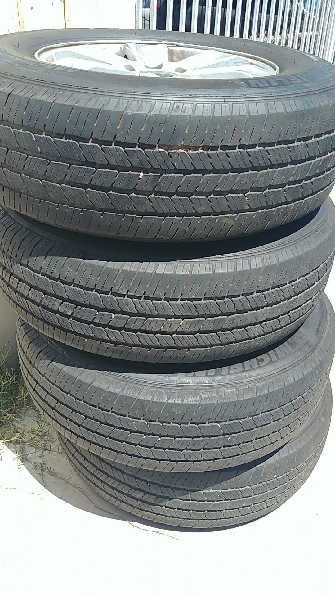 4 michelin tires