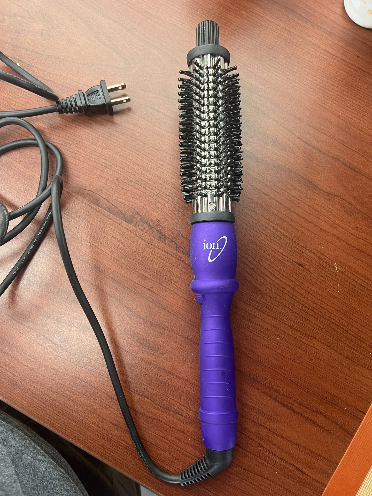 ion Titanium Pro Brush Iron, 1-1/4 Inch, Heats up to 400F, Curls, Straightens