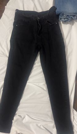 Black Skinny Jeans