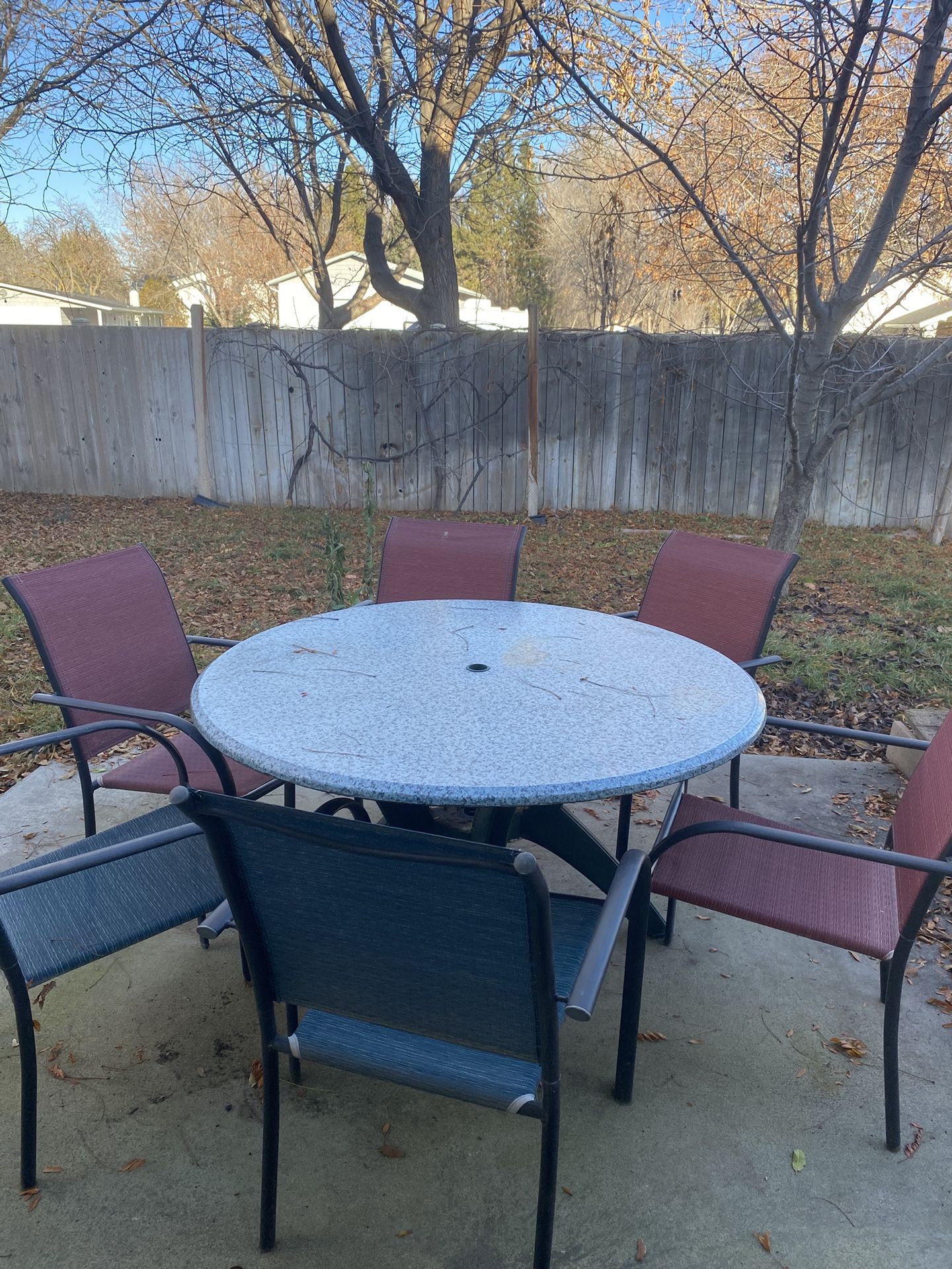 Outdoor Furniture-Moving Sale