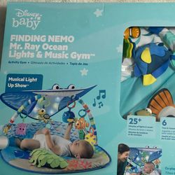 Bright Starts Disney Baby Finding Nemo Mr. Ray Ocean Lights & Music Gym