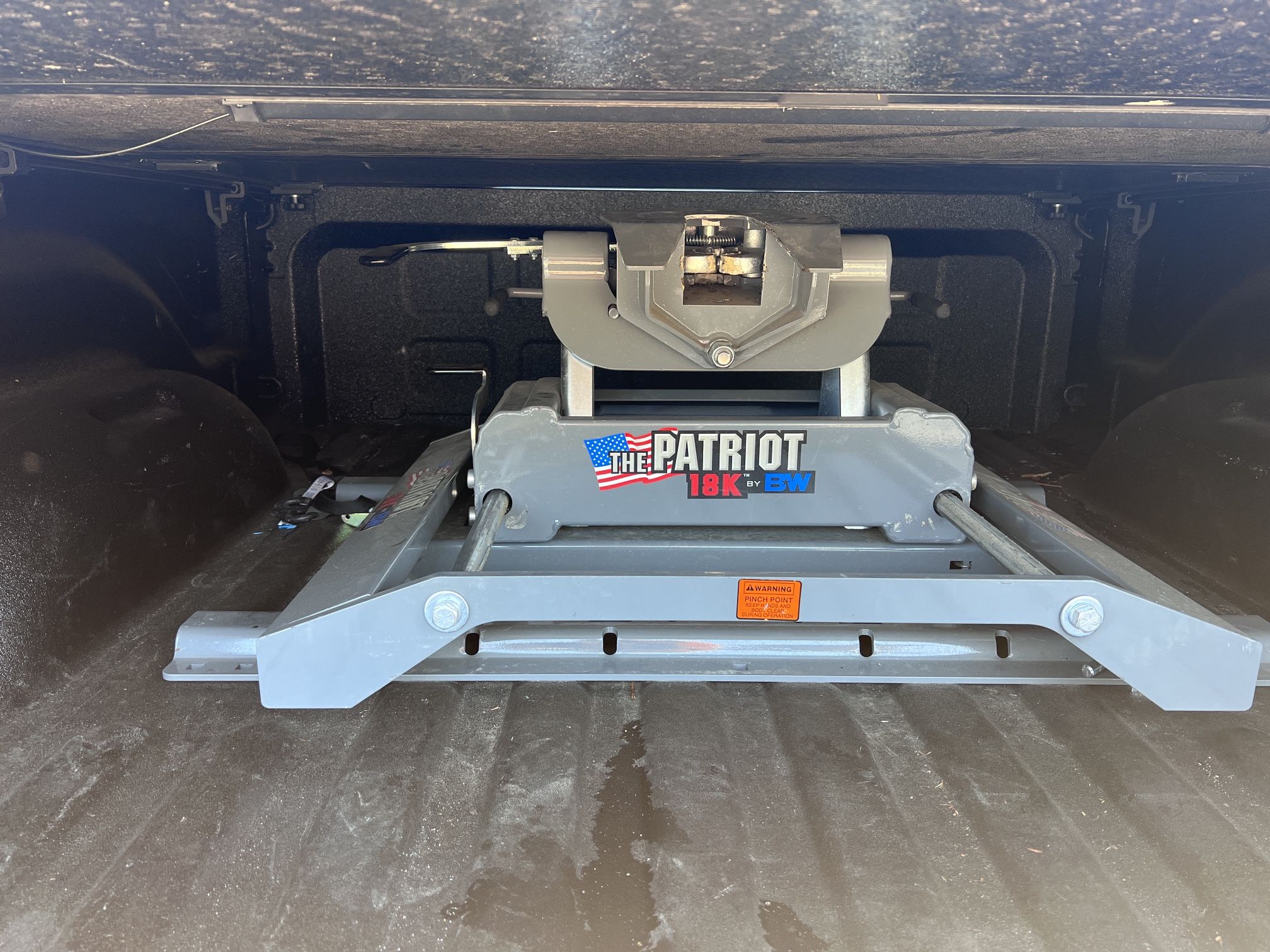 **B&W Manual Slider 5th Wheel Hitch 18k Lbs Tow Capacity for Sale in Brentwood, CA OfferUp