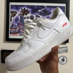 Nike AF1 Low Supreme