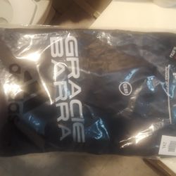 GRACIE BARRE BASH GUARD