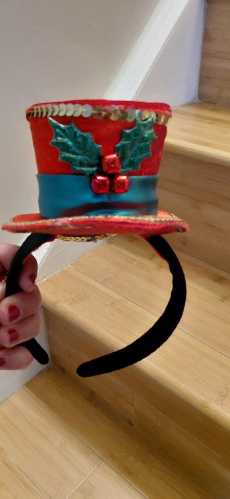 2 kids christmas hairbands both $8