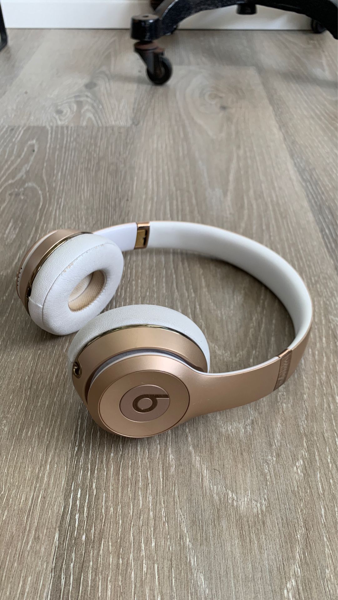 Wireless Beats Headphones Solo 3