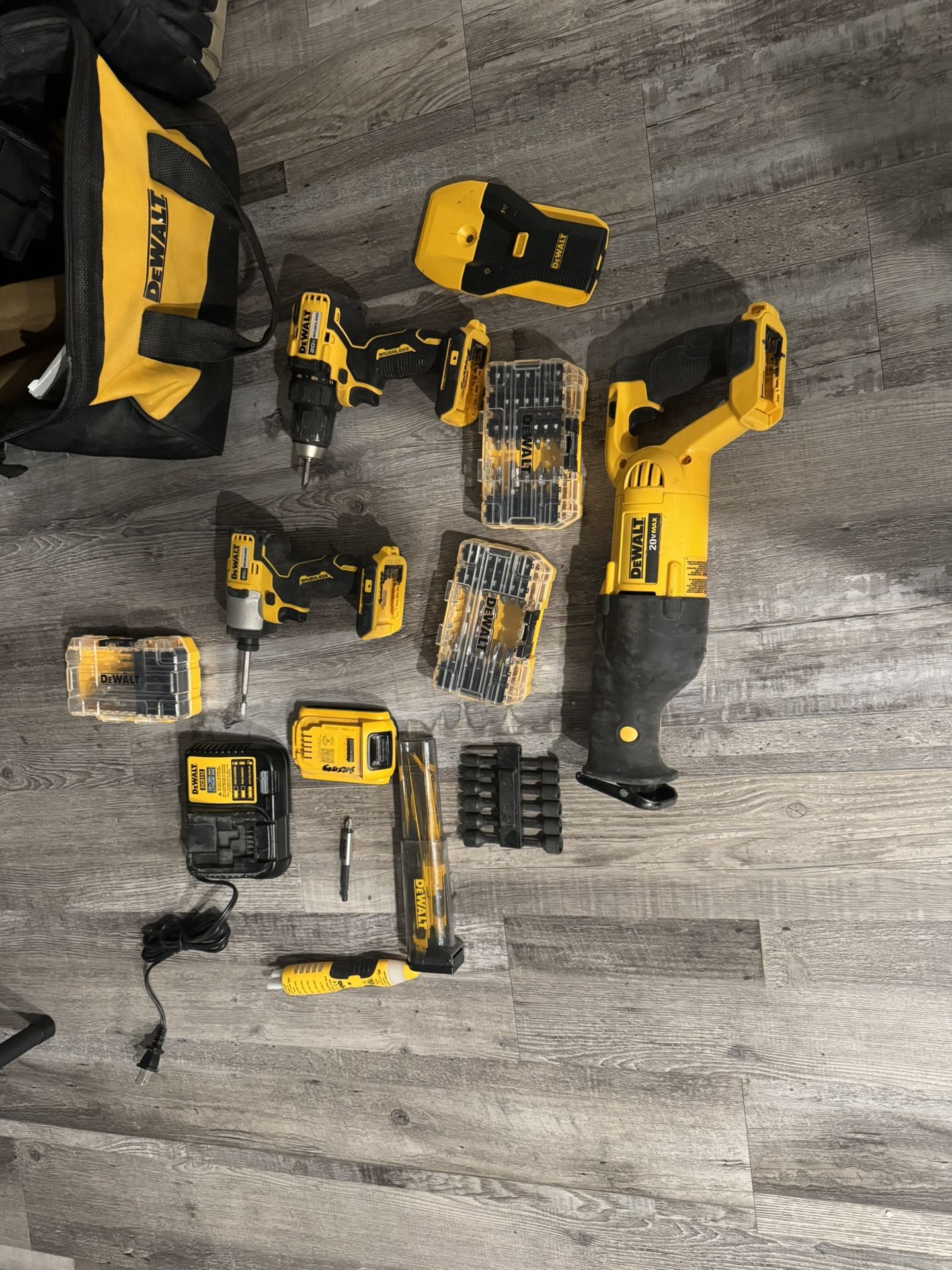 DeWalt Power Tools / Tools
