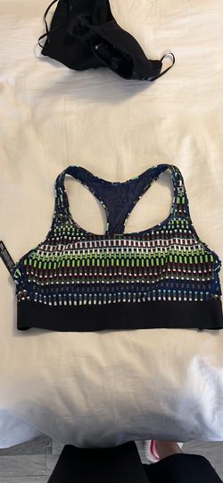 VICTORIA'S SECRET SPORTS BRA