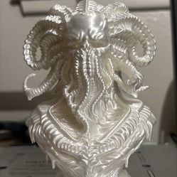 Cthulhu Eldritch Bust – 6” Detailed 3D Print (Silk Pearl Finish)