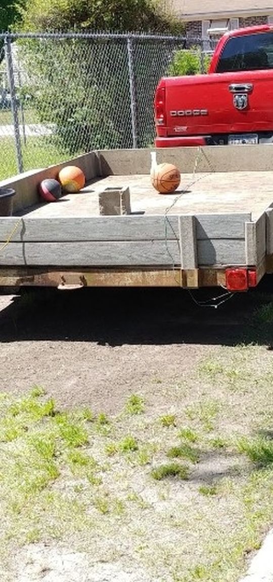 6x12 Utility Trailer $200 Dollars Reward