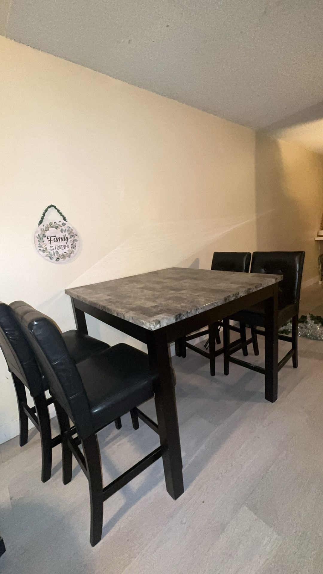Dining Table With Chairs 