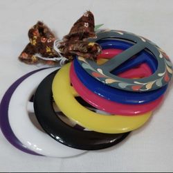 Vintage 1970’s  Round T Shirt Clips. **READ BELOW (Johnstown Ohio)