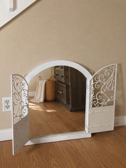 Wall decor