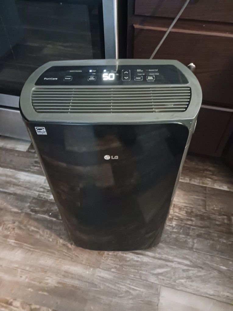 LG PuriCare 2019 Energy Star 50-Pint Dehumidifier with Pump and Wi-Fi 