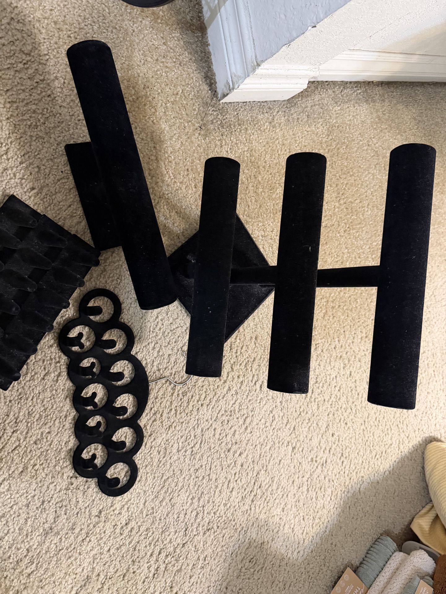 Black Velvet Accessory Set