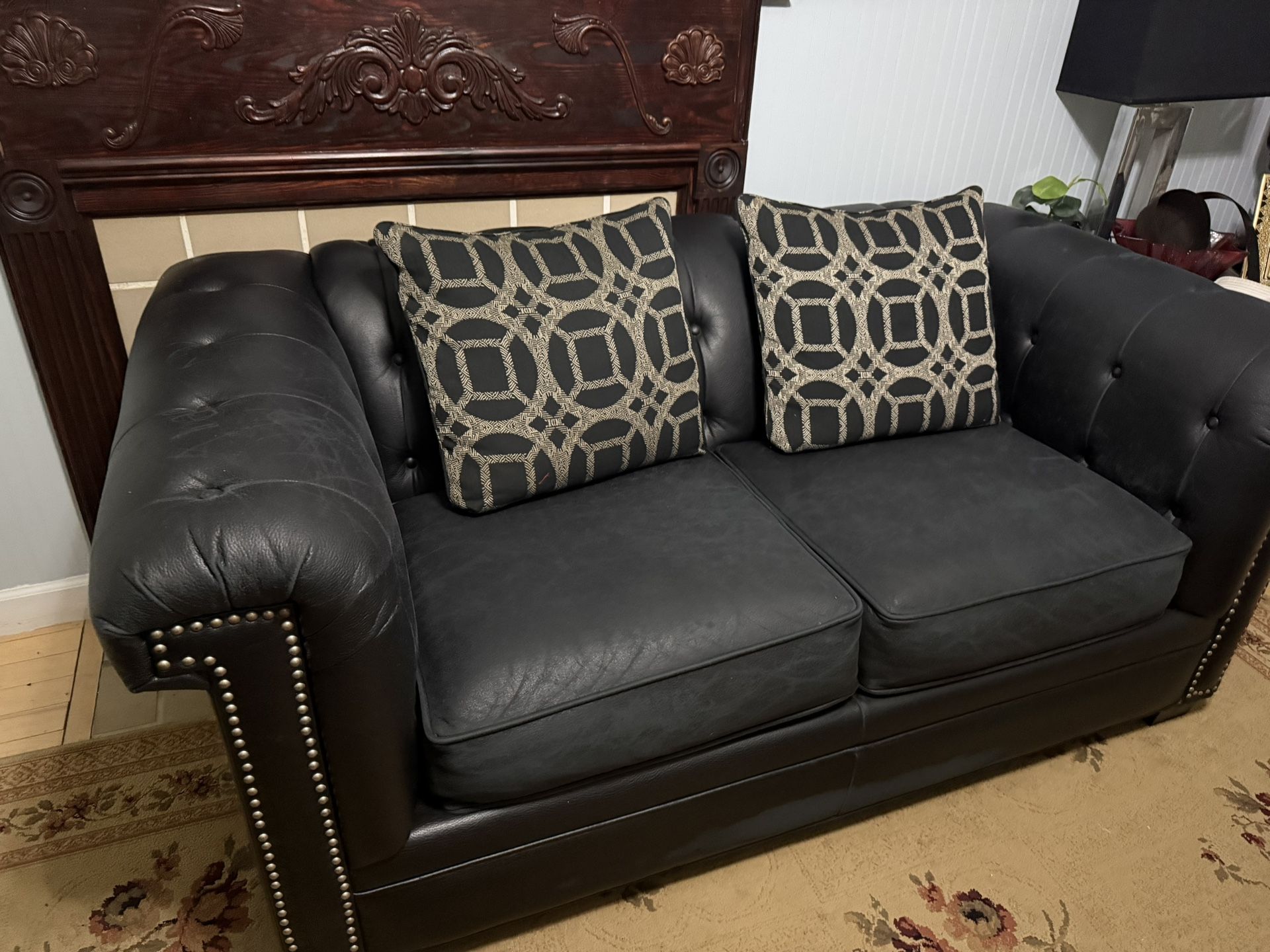 Barely Used Livingroom Set