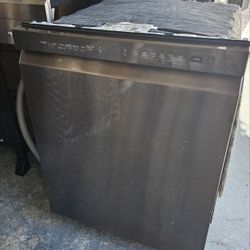 LG DARK STAINLESS STEEL DISHWASHER WITH INTERIOR STAINLESS STEEL TOO AND 3 RACKS.....USED....$ 250