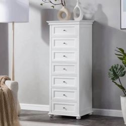 Beautiful 7 Drawer Dresser NEW