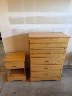 Matching 5-Drawer Chest of Drawers and Nightstand (Light Wood)