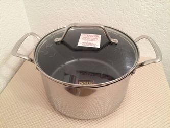 Princess House Olla De 6 Qt Nueva En Caja for Sale in Riverside, CA -  OfferUp