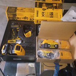 Taladro Router Todo Nuevo  7 Pilas Cargador 