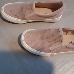Cat And Jack Pink Shoes $7