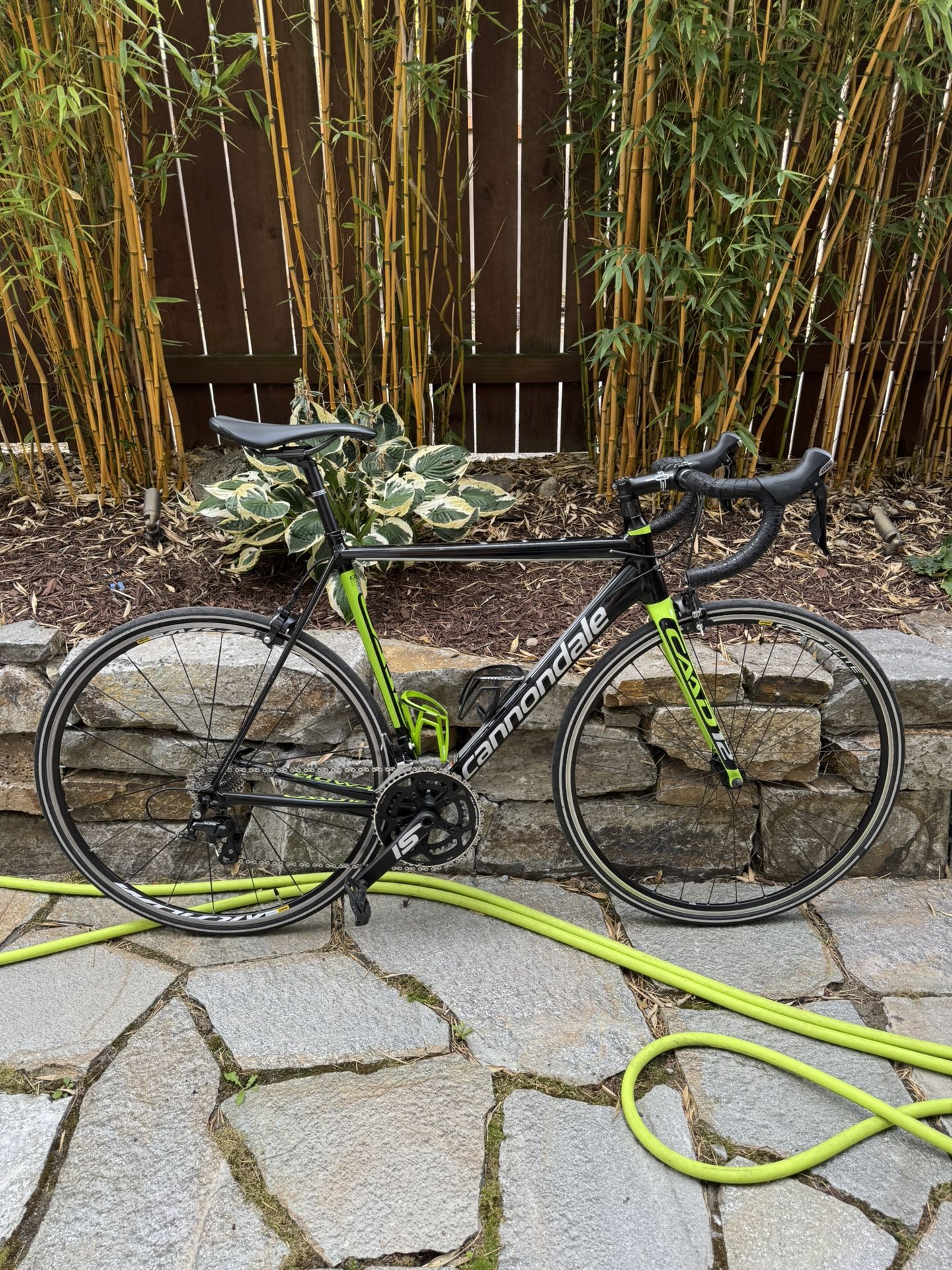 2016 Cannondale CAAD12 54”