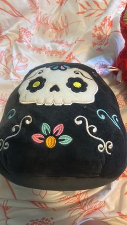 3 Plushies
