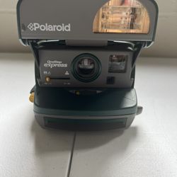 Polaroid 600 Camera, Green