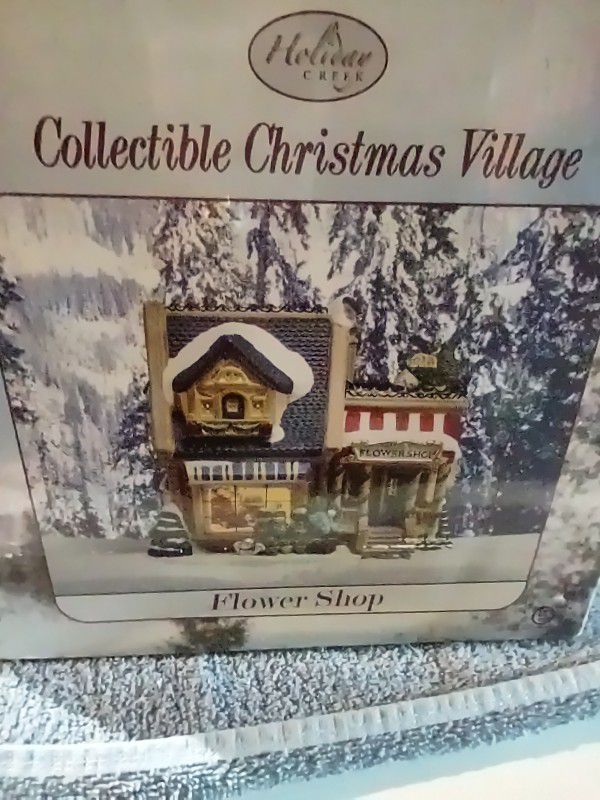 Holiday Creek Collectable Christmas Village  Flower Shop 