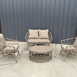 Outdoor Wicker 4 Seater Chat Set with Cushions - New In Box