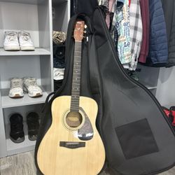 Yamaha Acoustic Guitar
