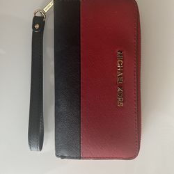Michael Kors Wrist Wallet