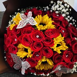 Roses ,flowers Valentines Day Specials 