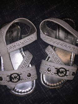 MK toddler size 9