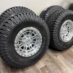 NEW 17x9 dts wheels wrapped in 35x12.50r17 atturo xt tires