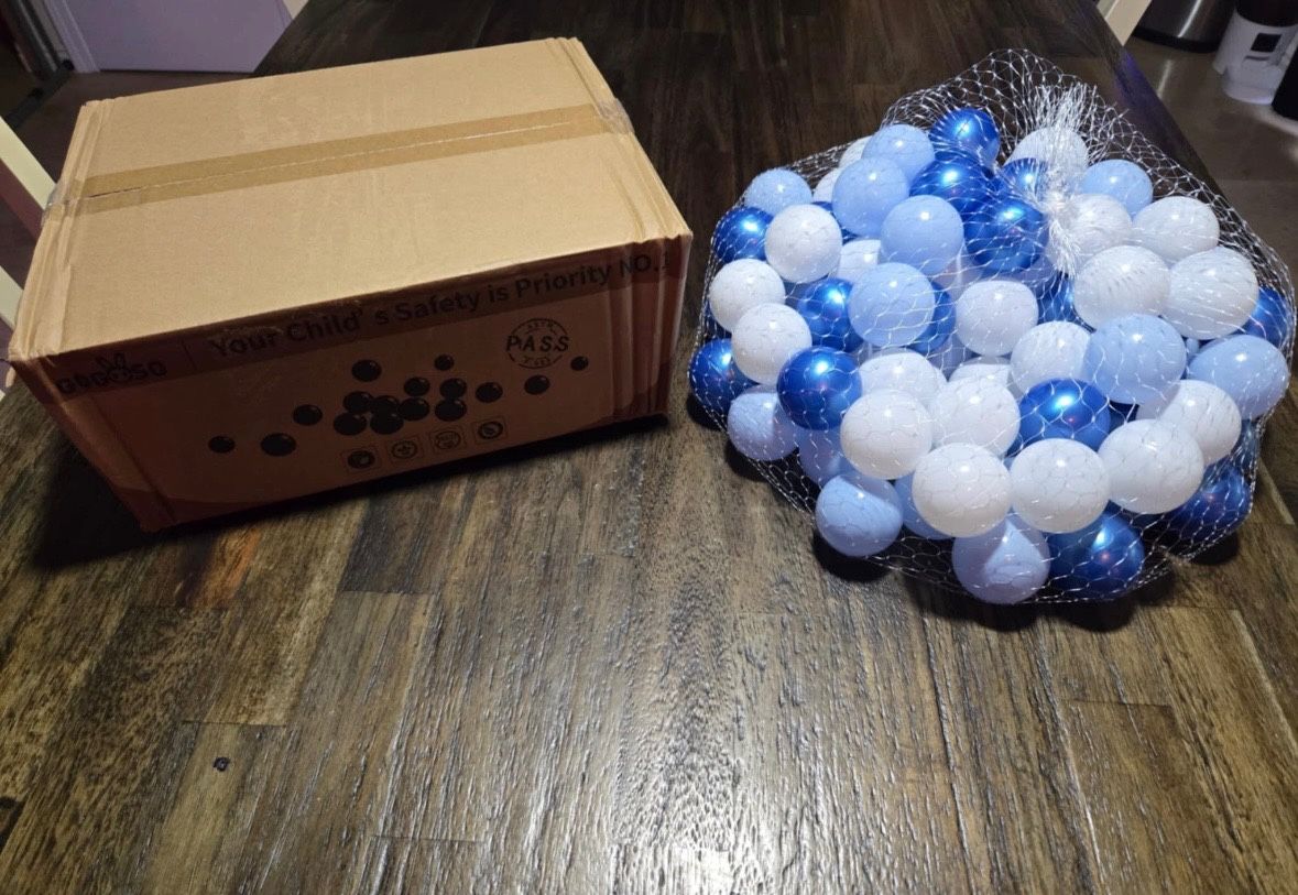New 100 Count Ball Pit Balls