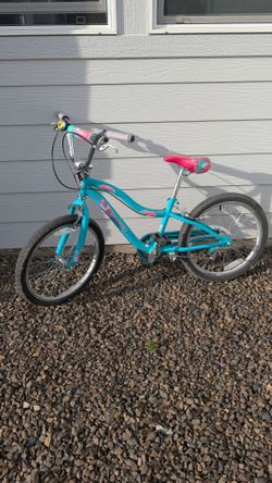 Girls bike