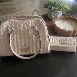 Bolsa Y Billetera Guess