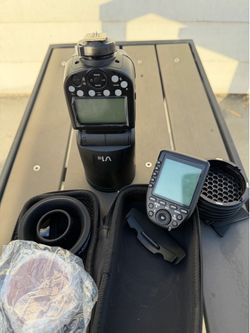 GODOX V1 & TRIGGER FOR NIKON