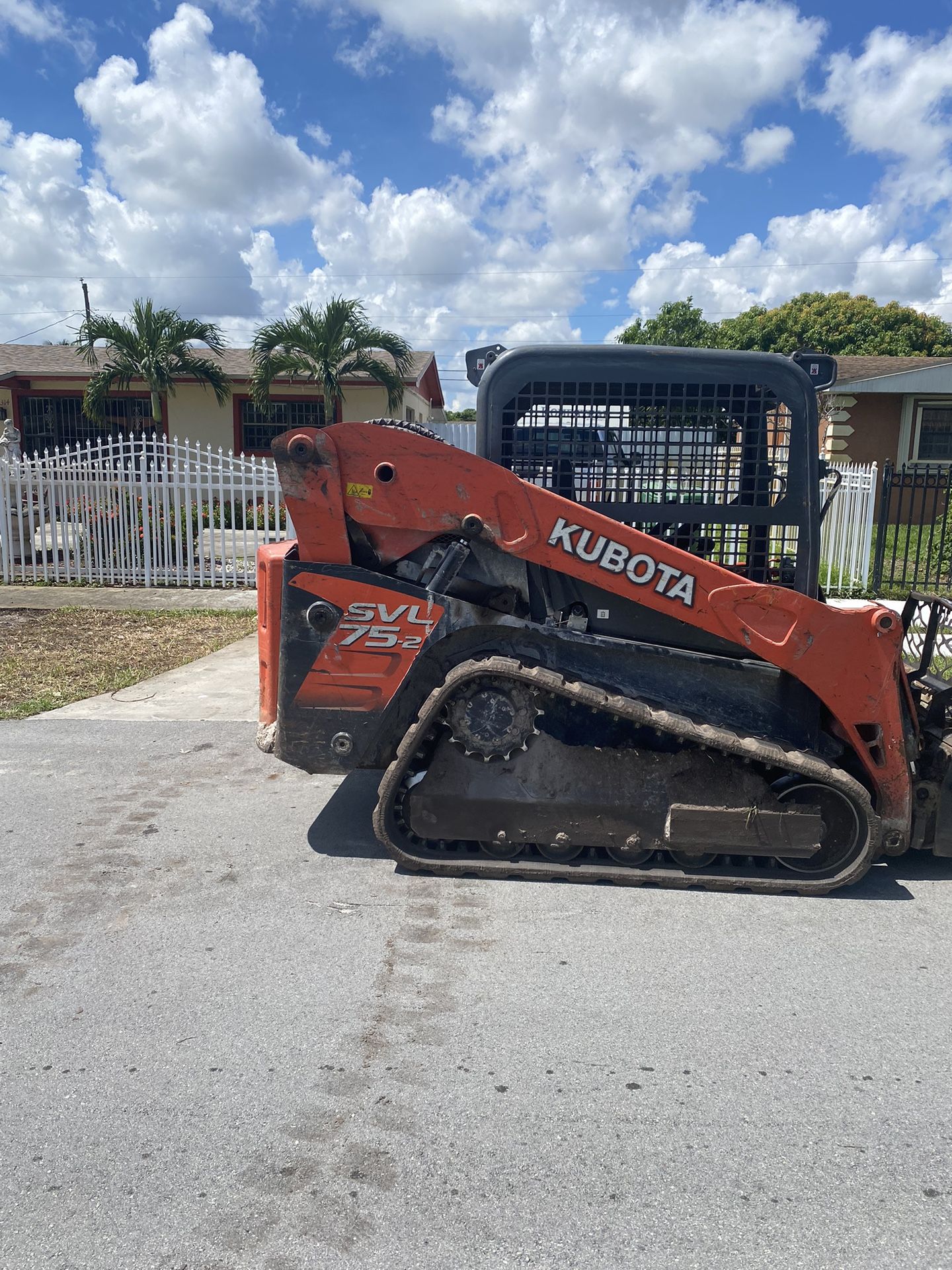 Bobcat Excavadora Volteó