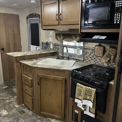 2015 Coachman Catalina