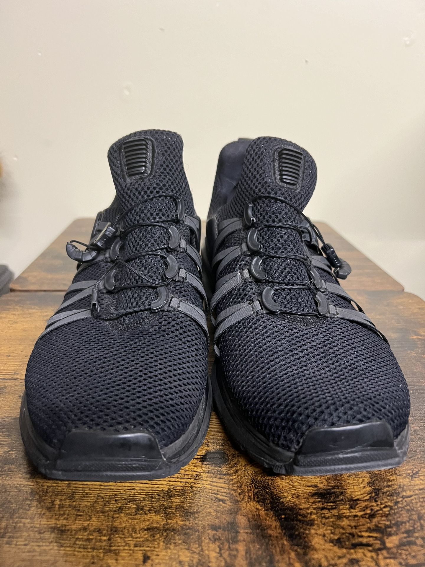 Nike Shox Gravity Triple Black